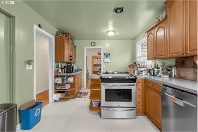 580 N Sheridan St, Mount Angel, OR 97362 - Photo 10