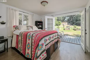 35443 Wiley Ln, Astoria, OR 97103 - Photo 16