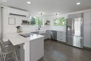 35443 Wiley Ln, Astoria, OR 97103 - Photo 8