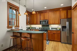 2535 NW Westover Rd, Portland, OR 97210 - Photo 14