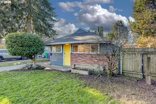 9926 N Lombard St, Portland, OR 97203 - Photo 2