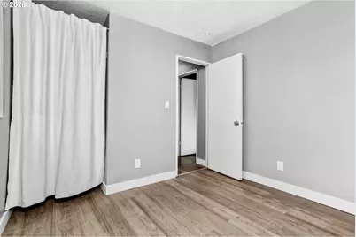 9926 N Lombard St, Portland, OR 97203 - Photo 22