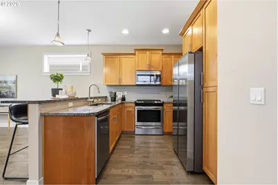 2121 NW 163rd Ter, Beaverton, OR 97006 - Photo 6