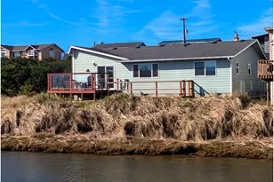 609 NW Oceania Dr, Waldport, OR 97394 - Photo 34