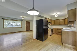 6096 Harrington Ave, Lake Oswego, OR 97035 - Photo 16