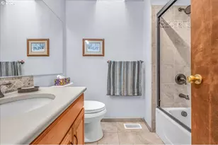 6630 SW Ventura Dr, Tigard, OR 97223 - Photo 24
