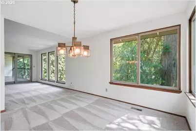 6630 SW Ventura Dr, Tigard, OR 97223 - Photo 8