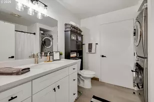 15074 NW Central Dr, Portland, OR 97229 - Photo 18