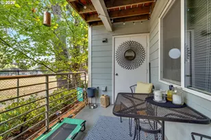 15074 NW Central Dr, Portland, OR 97229 - Photo 22
