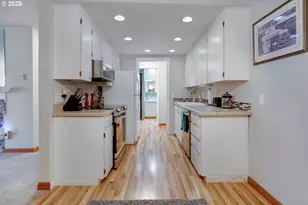 45 Eagle Crest Dr, Lake Oswego, OR 97035 - Photo 10