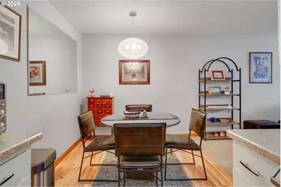 45 Eagle Crest Dr #311, Lake Oswego, OR 97035 - Photo 8