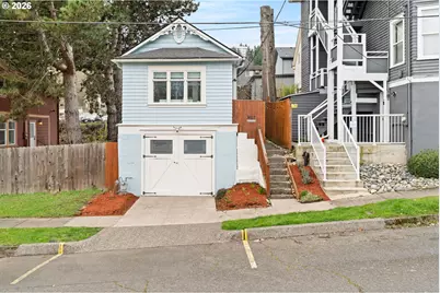 3017 S Water Ave, Portland, OR 97201 - Photo 1