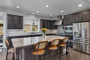 13285 NW Greenwood Dr, Portland, OR 97229 - Photo 6