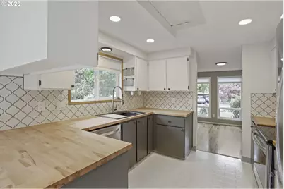 3034 SE Timberlake Dr, Hillsboro, OR 97123 - Photo 10