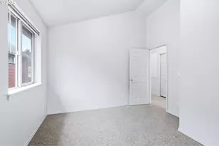 1450 NE Edgefield St, Hillsboro, OR 97124 - Photo 30