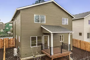 63 NW Mawrcrest Ave, Gresham, OR 97030 - Photo 32