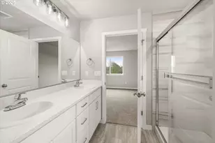 63 NW Mawrcrest Ave, Gresham, OR 97030 - Photo 6