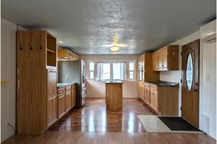 4531 Franklin Blvd, Eugene, OR 97403 - Photo 6