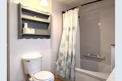 4531 Franklin Blvd #A, Eugene, OR 97403 - Photo 14