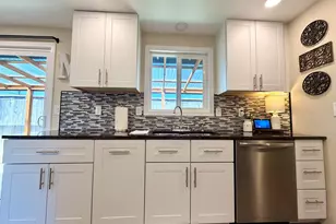2600 15th St, North Bend, OR 97459 - Photo 14