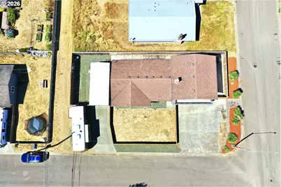 2600 15th St, North Bend, OR 97459 - Photo 6
