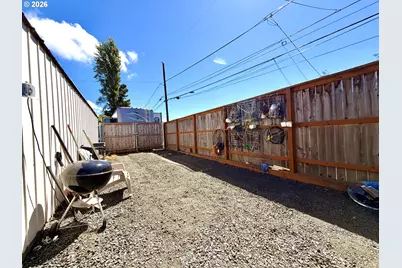2600 15th St, North Bend, OR 97459 - Photo 44