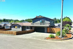 2600 15th St, North Bend, OR 97459 - Photo 1