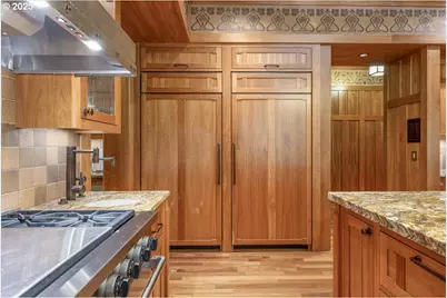 13150 SW Iron Mountain Blvd, Portland, OR 97219 - Photo 16