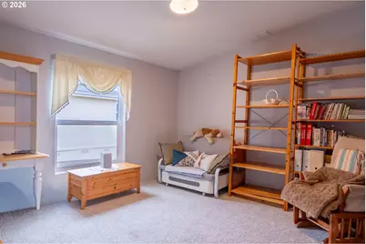 1000 S McKern Ct #125, Newberg, OR 97132 - Photo 22