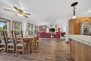 269 Bailey Dr, Roseburg, OR 97471 - Photo 28