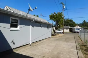 1336 Franklin St, Lebanon, OR 97355 - Photo 44