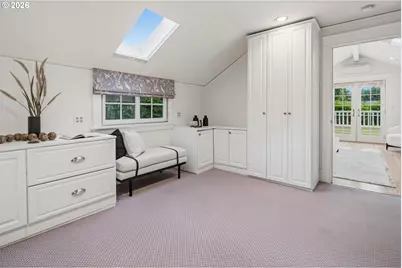 11445 S Riverwood Rd, Portland, OR 97219 - Photo 24