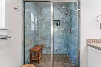 1520 SE 87th Ave SE, Portland, OR 97216 - Photo 30