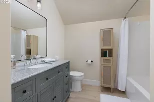784 SW 28th Ct, Lincoln City, OR 97367 - Photo 24