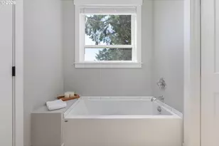 784 SW 28th Ct, Lincoln City, OR 97367 - Photo 20