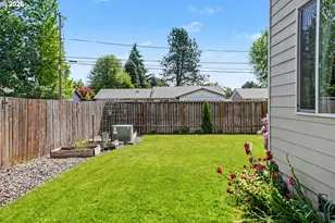 1995 Zachris Ct, Keizer, OR 97303 - Photo 40
