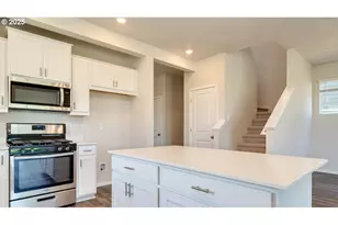 4933 Elvis Ave NE, Salem, OR 97301 - Photo 4