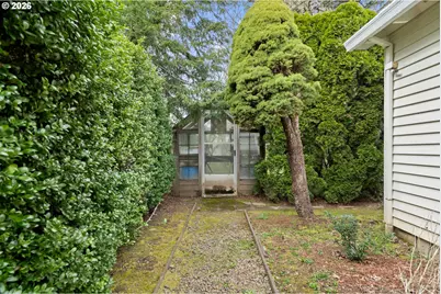 495 SW 167th Ave, Beaverton, OR 97006 - Photo 38