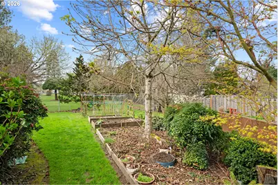 495 SW 167th Ave, Beaverton, OR 97006 - Photo 36