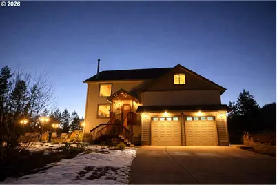 125 Melgard Ct, Detroit, OR 97342 - Photo 2