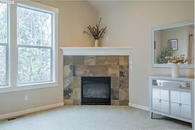 21022 Jenny Marie Ln, Aurora, OR 97002 - Photo 4