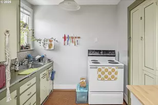 2204 NE 7th Ave, Portland, OR 97212 - Photo 20