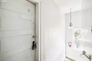 2204 NE 7th Ave, Portland, OR 97212 - Photo 16