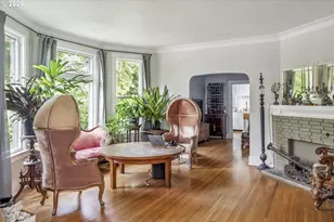 2204 NE 7th Ave, Portland, OR 97212 - Photo 4