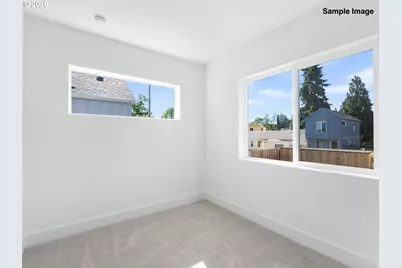 4364 NE Going St, Portland, OR 97218 - Photo 12