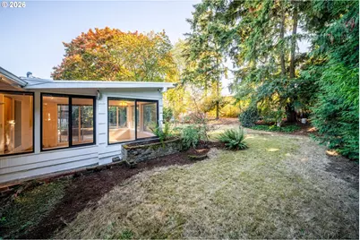 13236 NE Shaver St, Portland, OR 97230 - Photo 26