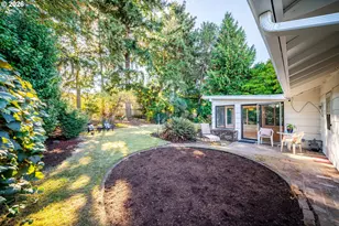 13236 NE Shaver St, Portland, OR 97230 - Photo 24