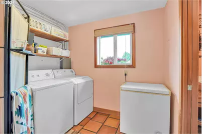 15051 SE Wy East Ave, Damascus, OR 97089 - Photo 14