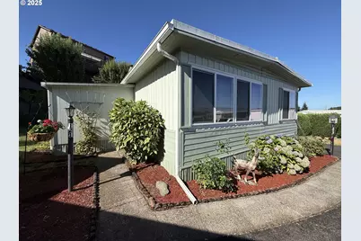 1709 NE 78th St, Vancouver, WA 98665 - Photo 1