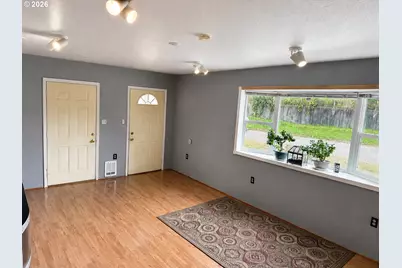 925 Front St, Gardiner, OR 97441 - Photo 10